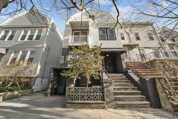 $2,723 | 370 Liberty Avenue, Unit 2F, Jersey City, NJ 07307