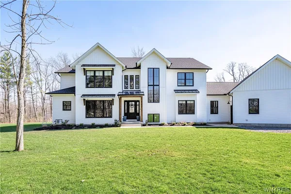 $1,395,000 | 6750 Clinton Street, Elma, NY 14059