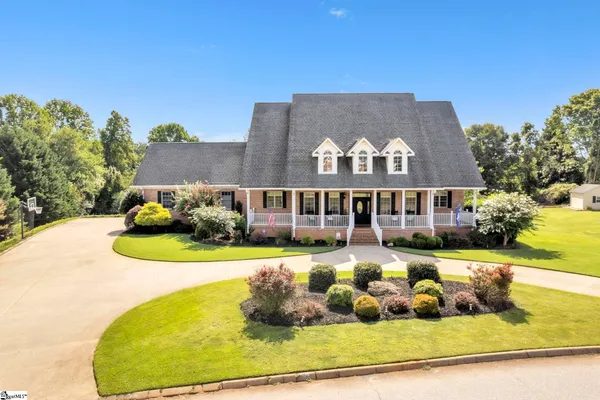 $899,900 | 112 North Silver Beech Lane, Greer, SC 29651