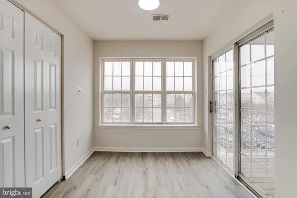 $225,000 | 306 Blue Water Court, Unit 301, Glen Burnie, MD 21060