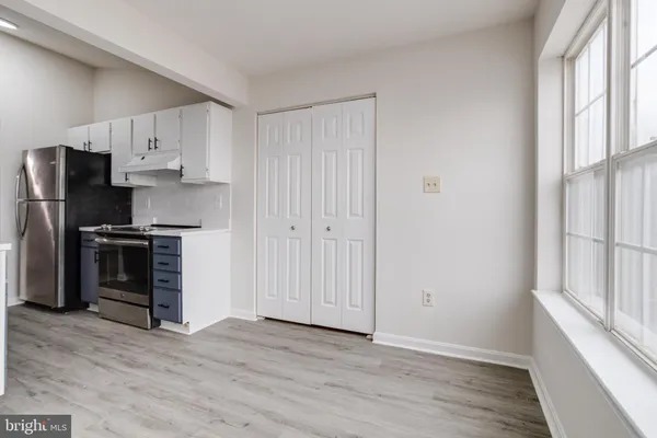 $225,000 | 306 Blue Water Court, Unit 301, Glen Burnie, MD 21060