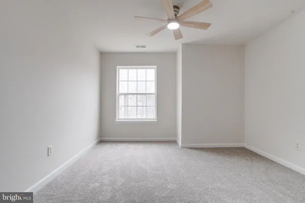 $225,000 | 306 Blue Water Court, Unit 301, Glen Burnie, MD 21060