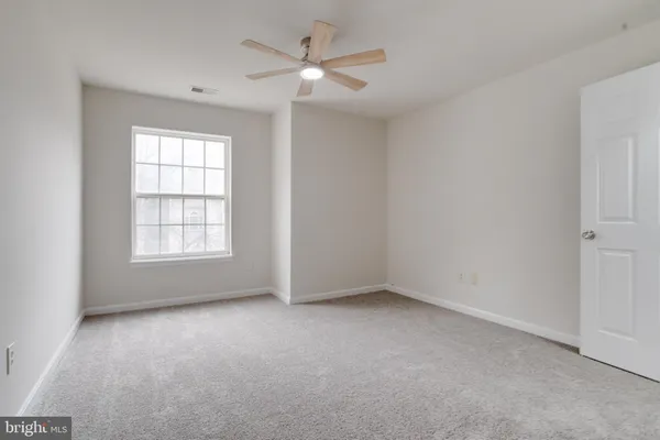 $225,000 | 306 Blue Water Court, Unit 301, Glen Burnie, MD 21060