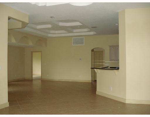 2581 Southwest Fair Isle Road Port St. Lucie, FL 34987 - Photo 8 of 13 Additional Photo