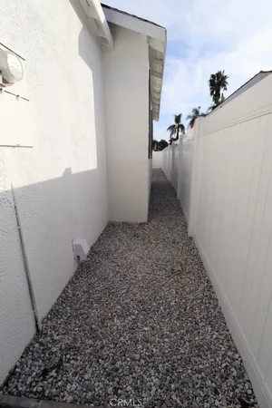 $999,000 | 1917 West 74th Street, Los Angeles, CA 90047