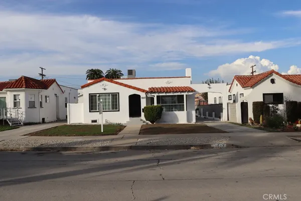 $999,000 | 1917 West 74th Street, Los Angeles, CA 90047