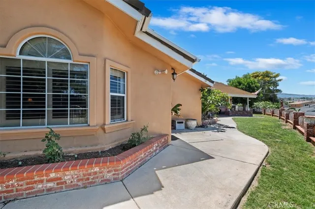 $999,000 | 7245 Marilyn Drive, Corona, CA 92881