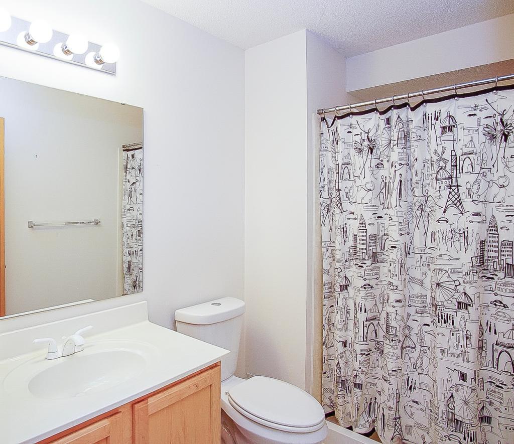 8024 Autumn Ridge Way Chanhassen, MN 55317 - Photo 27 of 34 Gallery Image 27