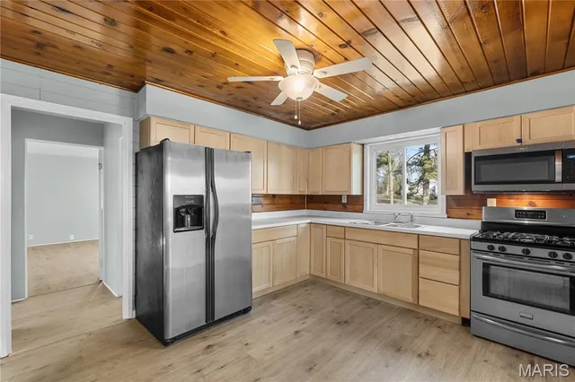 $215,000 | 600 East Center Street, Troy, IL 62294