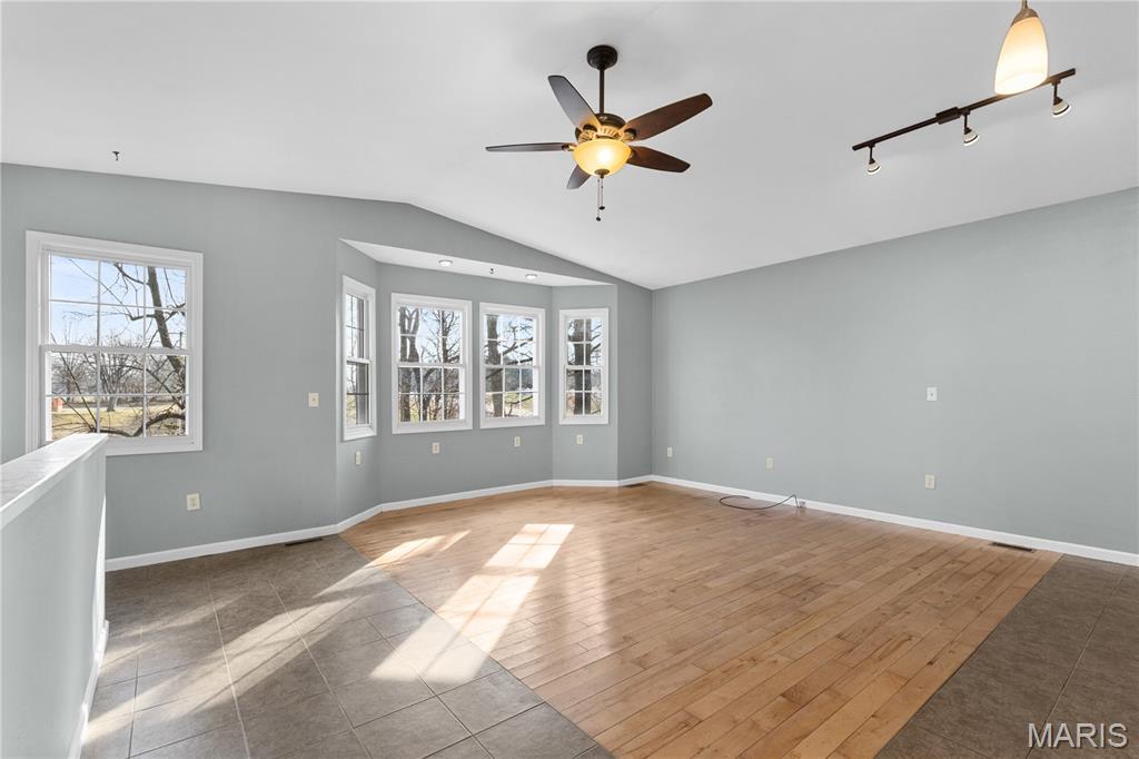 600 East Center Street Troy, IL 62294 - Photo 15 of 25