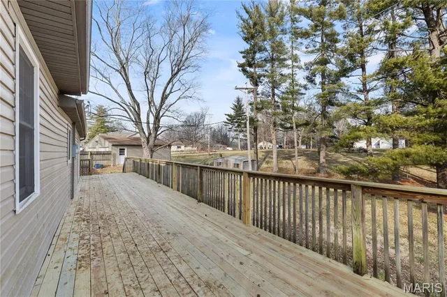 $215,000 | 600 East Center Street, Troy, IL 62294