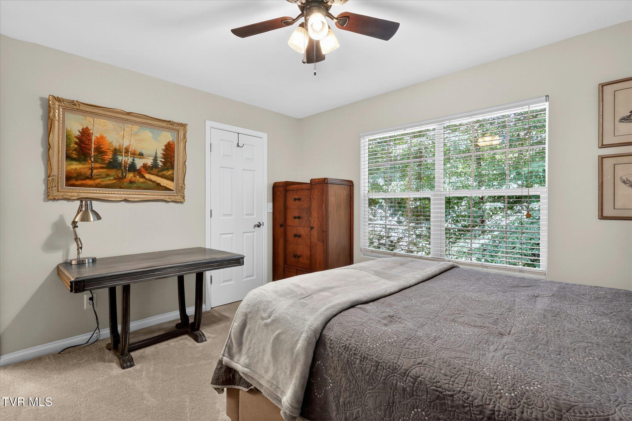 312 Mockingbird Road Bristol, TN 37620 - Photo 28 of 44 25-312-Mockingbird-Rd-Bristol-WindowStil