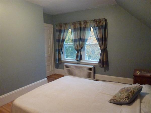 5 Larchmont Road Salem, MA 01970 - Photo 9 of 15 Gallery Image 9