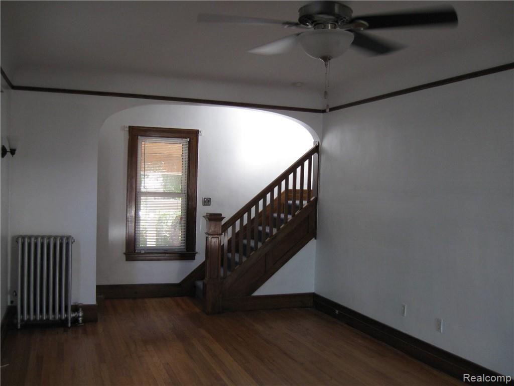 124 Walnut Street River Rouge, MI 48218 - Photo 6 of 34 045.JPG