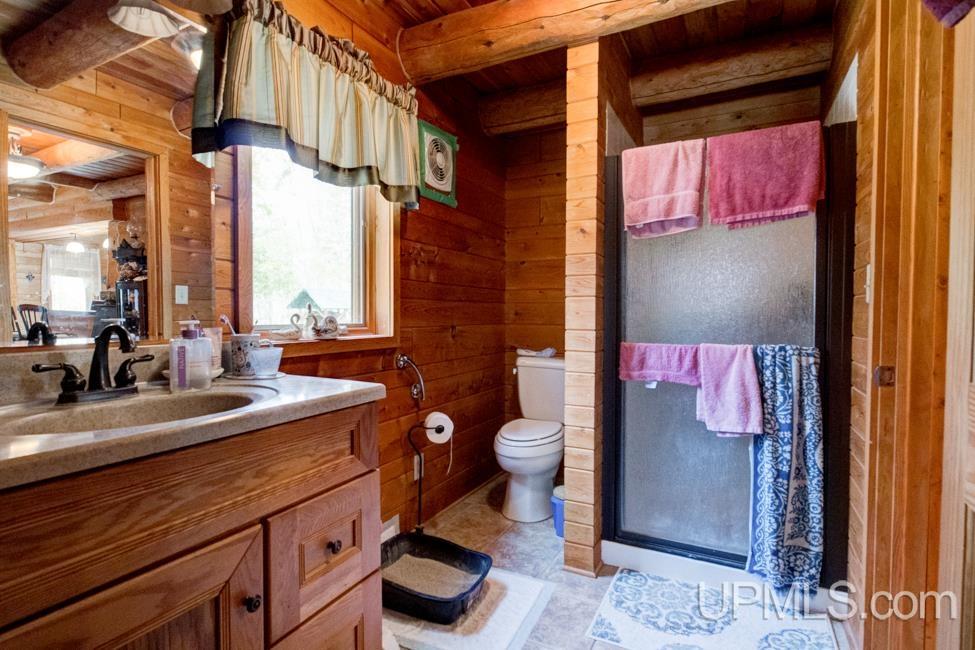 14281 Evergreen Road Rock, MI 49880 - Photo 20 of 78