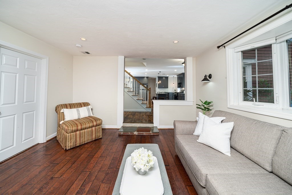504 Maple Street Franklin, MA 02038 - Photo 13 of 39 Gallery Image 13