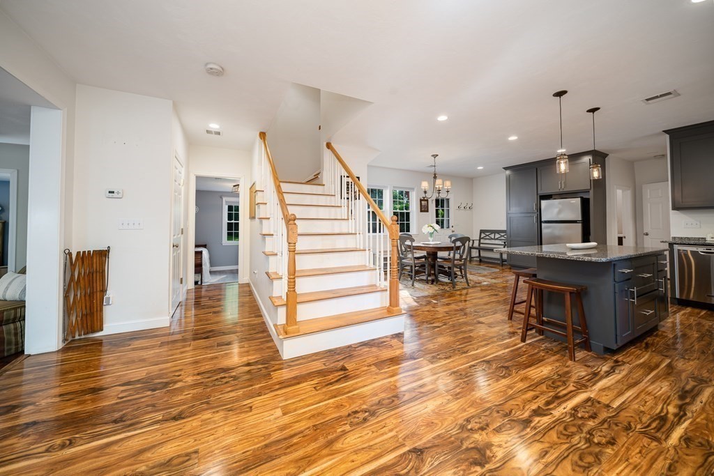 504 Maple Street Franklin, MA 02038 - Photo 19 of 39 Gallery Image 19