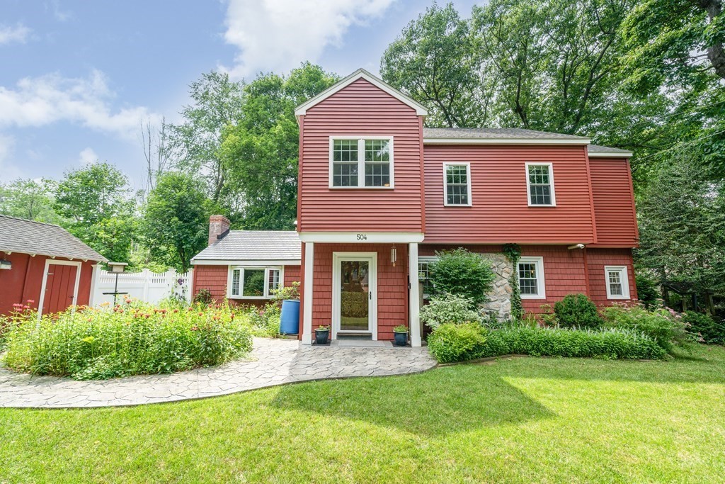 504 Maple Street Franklin, MA 02038 - Photo 2 of 39 Gallery Image 2