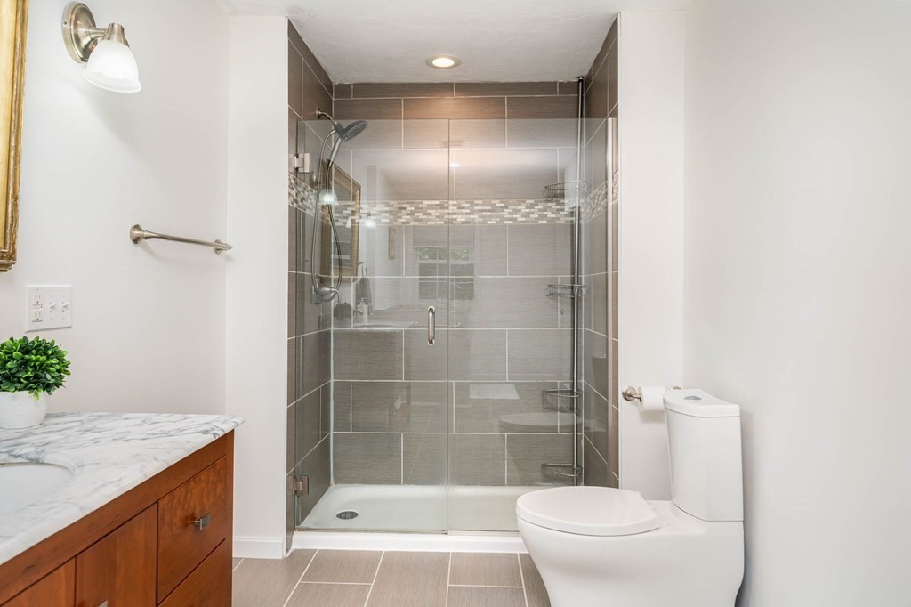 504 Maple Street Franklin, MA 02038 - Photo 26 of 39 Gallery Image 26