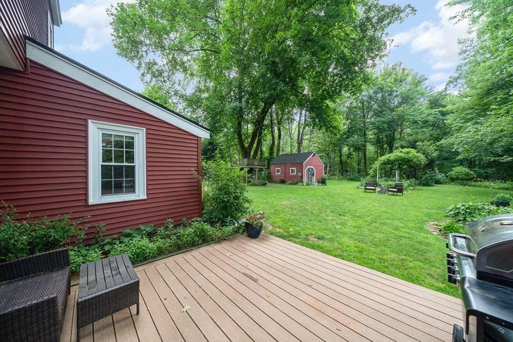 504 Maple Street Franklin, MA 02038 - Photo 29 of 39 Gallery Image 29