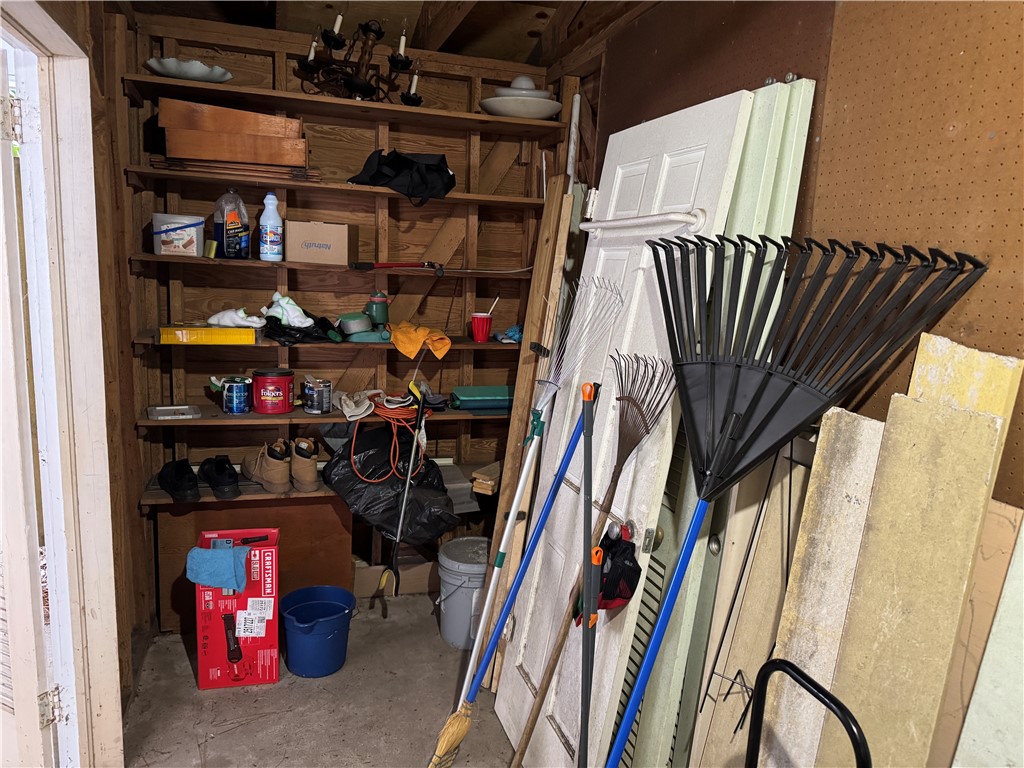 713 Magnolia Drive Waycross, GA 31501 - Photo 24 of 25 Garage storage