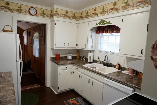 $272,800 | 713 Magnolia Drive, Waycross, GA 31501