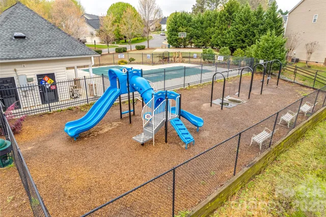 $749,000 | 507 Ann Shaw Avenue, Fort Mill, SC 29708