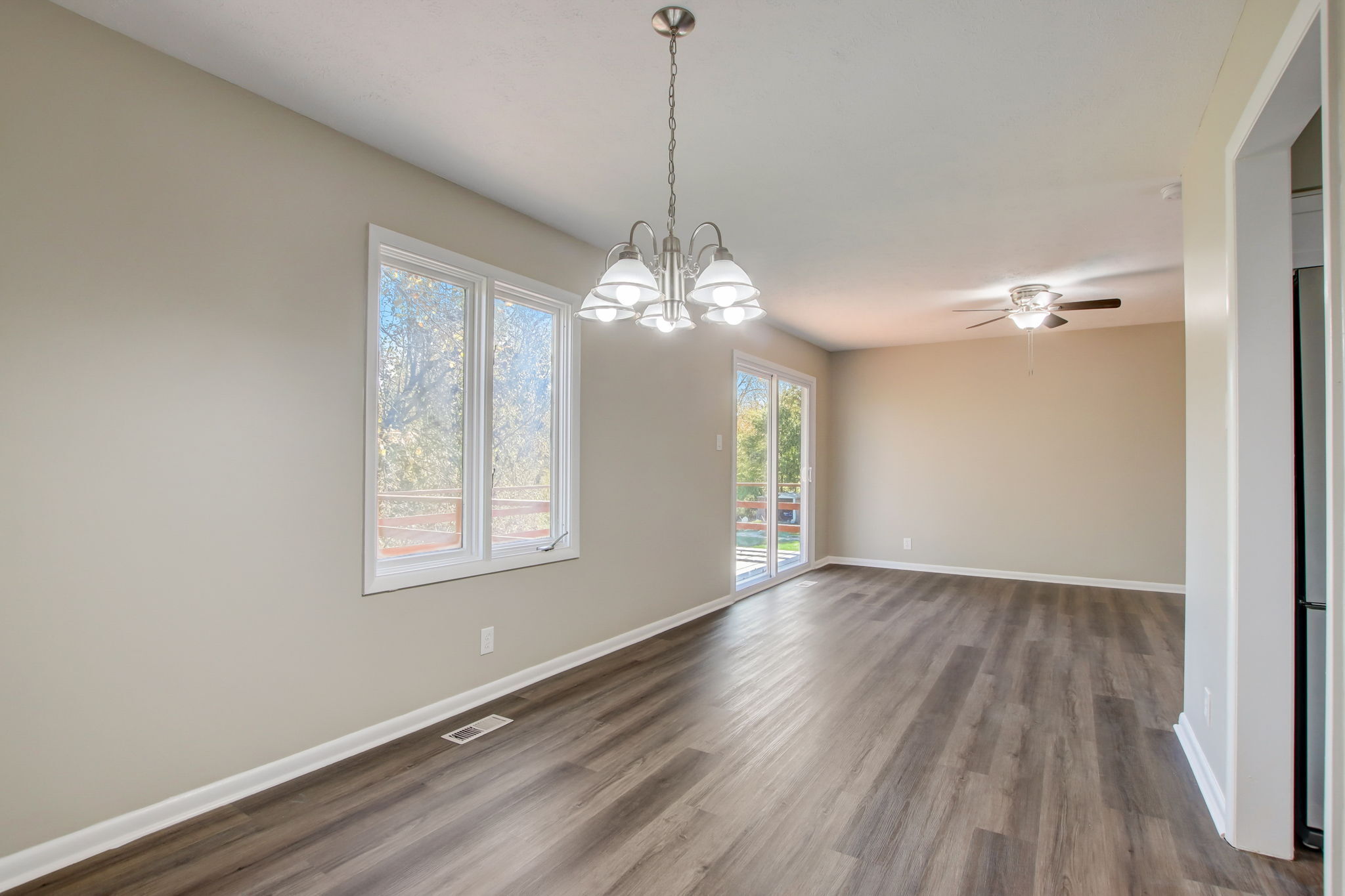 9035 Colgate Street Indianapolis, IN 46268 - Photo 6 of 16