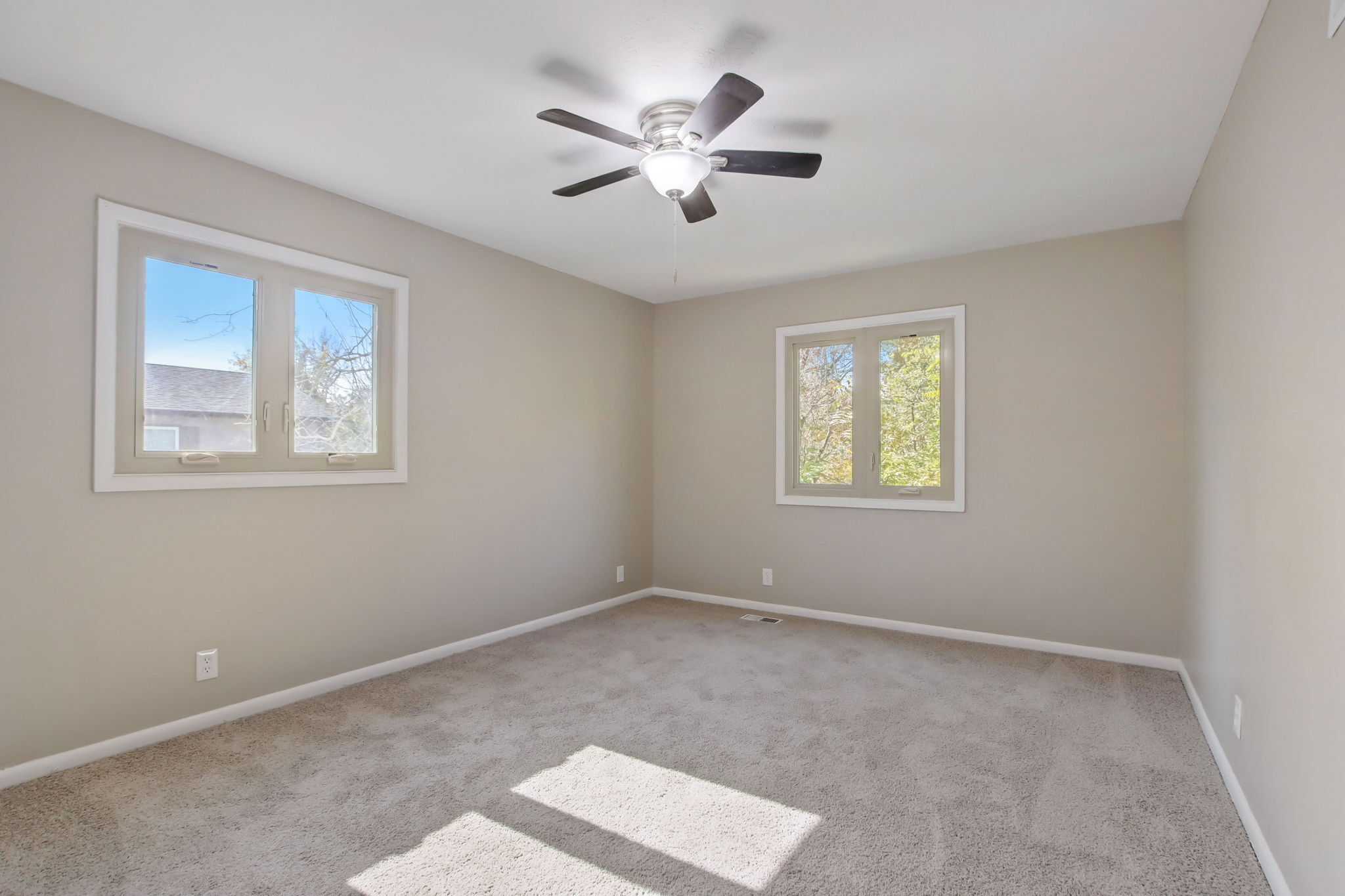 9035 Colgate Street Indianapolis, IN 46268 - Photo 10 of 16