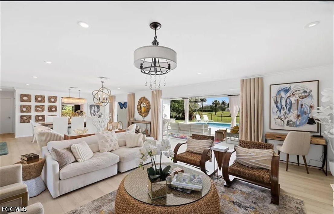 2728 Crayton Road Naples, FL 34103 - Photo 5 of 35 Gallery Image 5