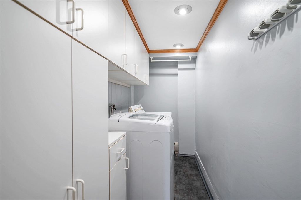 167 North Road Chelmsford, MA 01824 - Photo 9 of 38 a utility room with dryer and washer