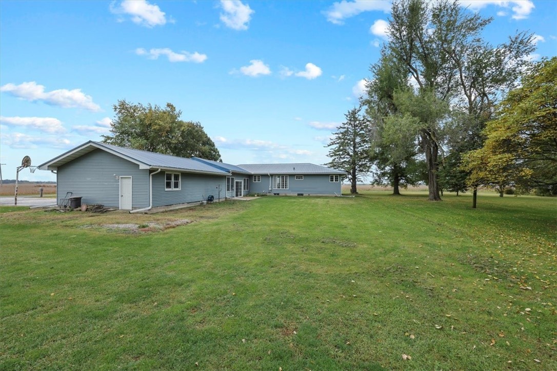 2930 West Hickory Point Road Decatur, IL 62526 - Photo 34 of 39