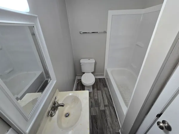 $950 | 1920 Melrose Avenue Northwest, Unit 1, Roanoke, VA 24017