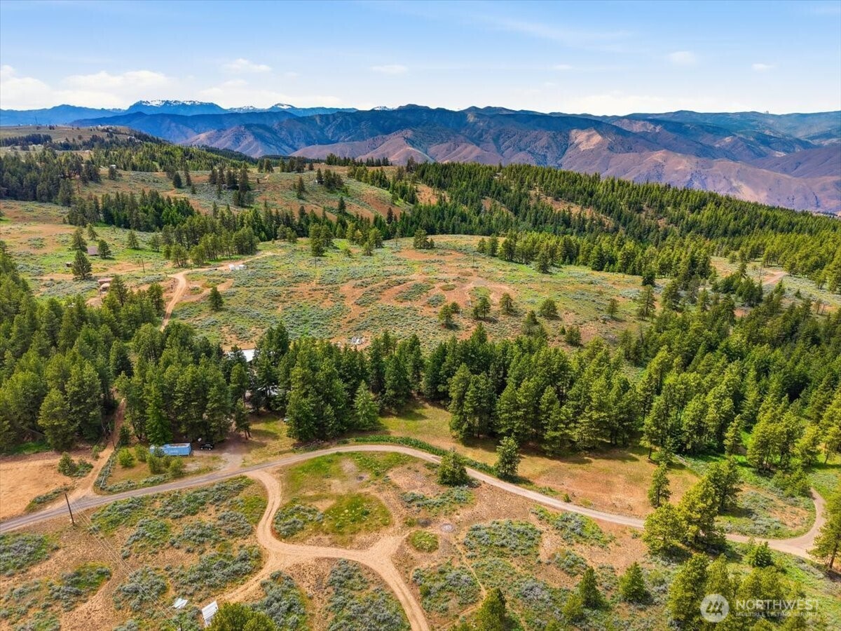 389 Muledeer Road East Wenatchee, WA 98802 - Photo 31 of 36
