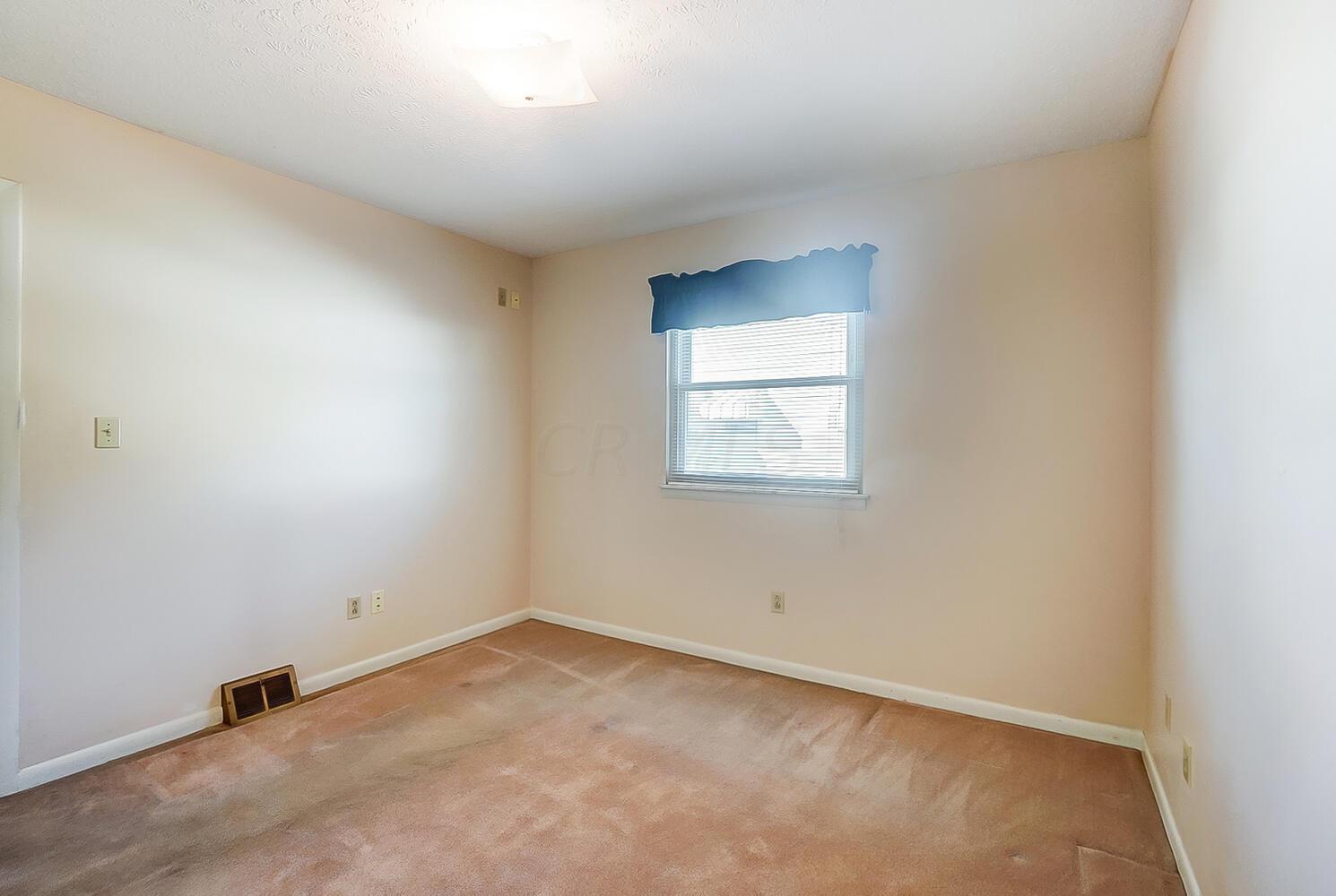 3150 Hillgate Road Columbus, OH 43207 - Photo 16 of 43 50043047-016_web