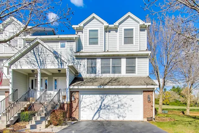 $324,900 | 8225 Polo Court, Unit 8225, Lakewood, IL 60014