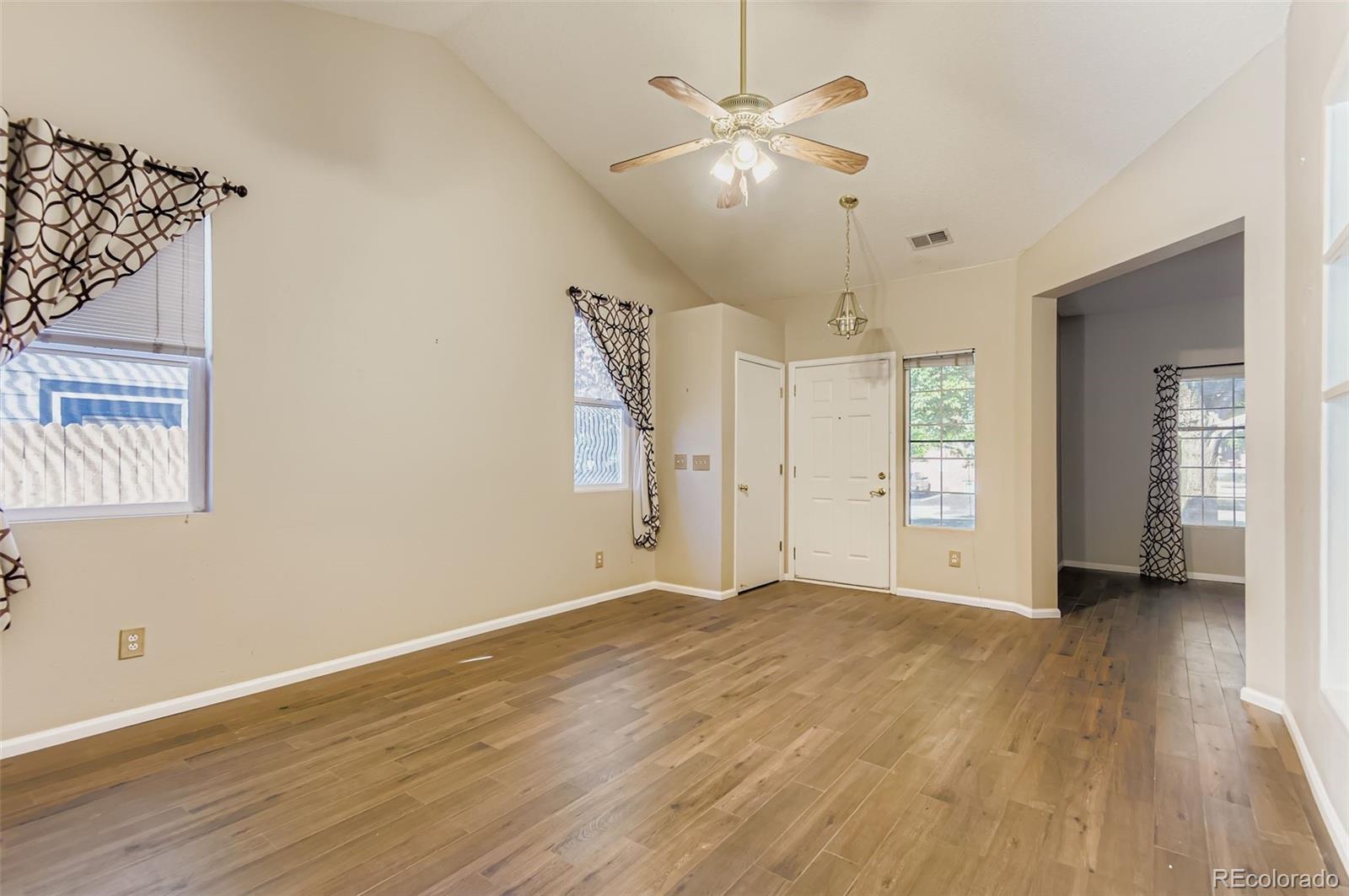 8346 South Reed Street Littleton, CO 80128 - Photo 5 of 29