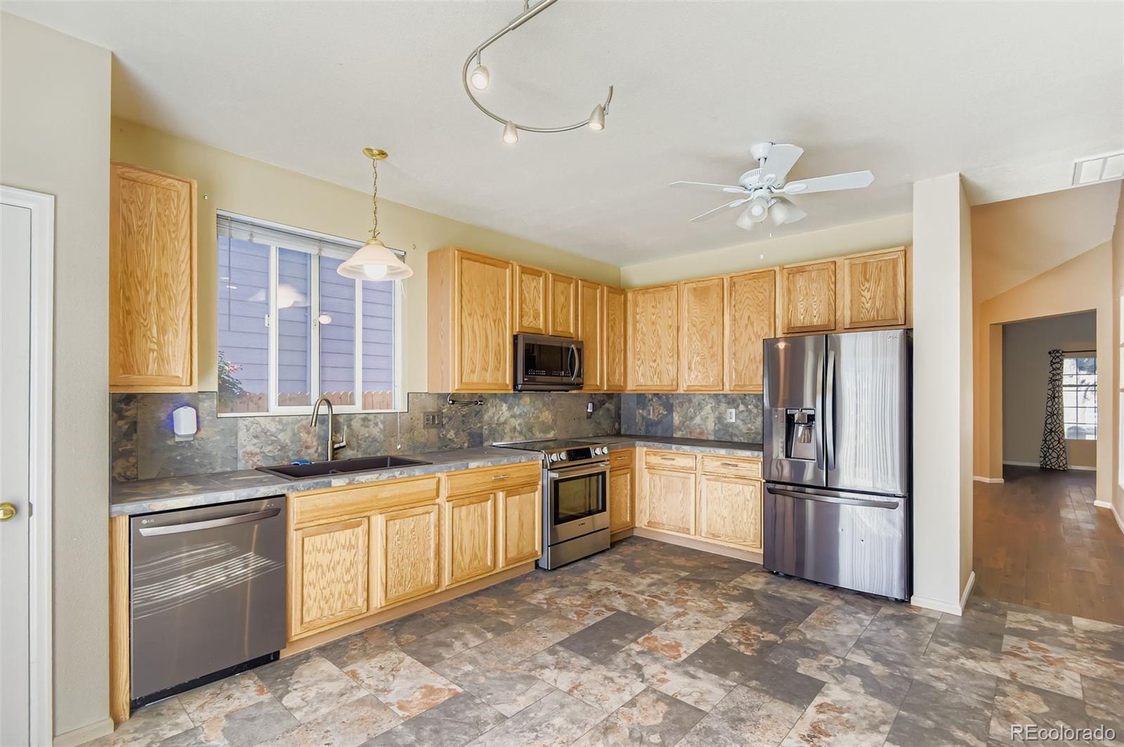 8346 South Reed Street Littleton, CO 80128 - Photo 8 of 29