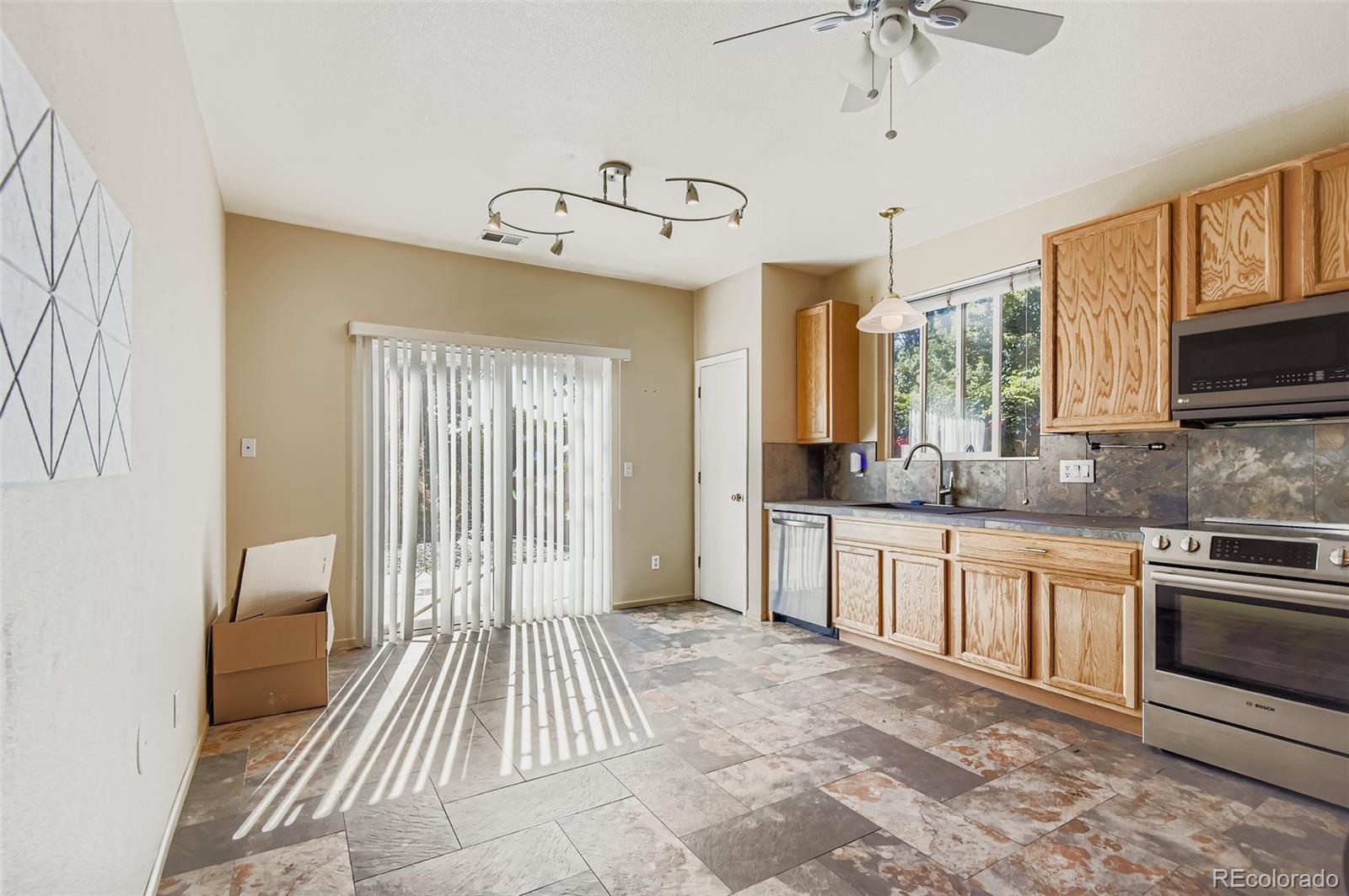 8346 South Reed Street Littleton, CO 80128 - Photo 10 of 29