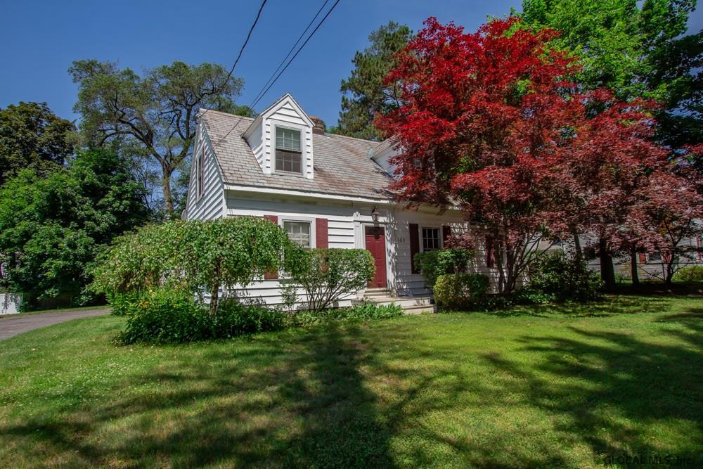 863 Lisha Kill Road Niskayuna, NY 12309 - Photo 2 of 29 Photo 2