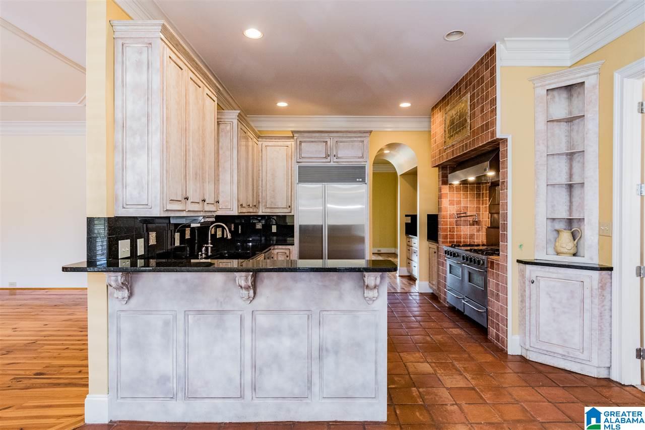 3219 Eastern Valley Road Leeds, AL 35094 - Photo 7 of 49