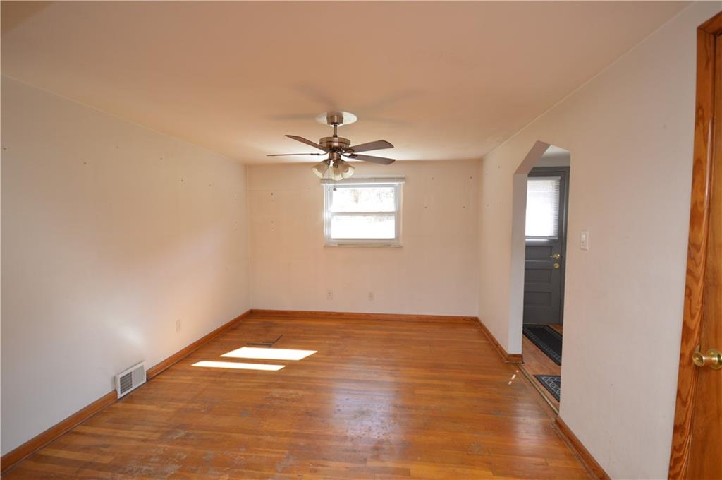 122 Fitzsimmons Road Monroeville, PA 15239 - Photo 11 of 47 Gallery Image 11