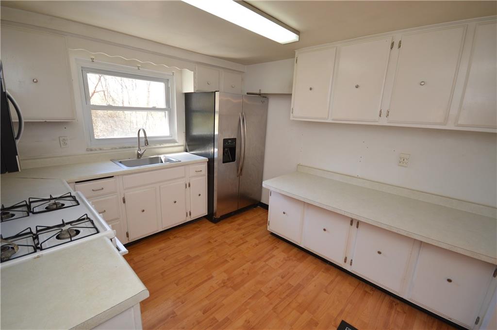 122 Fitzsimmons Road Monroeville, PA 15239 - Photo 18 of 47 Gallery Image 18