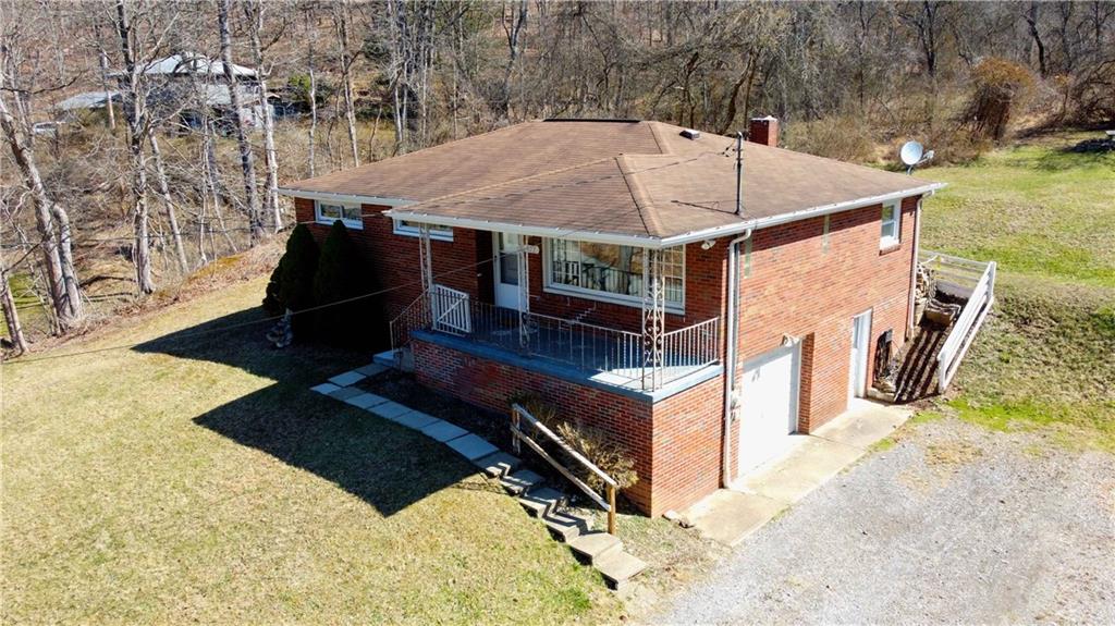 122 Fitzsimmons Road Monroeville, PA 15239 - Photo 3 of 47 Gallery Image 3