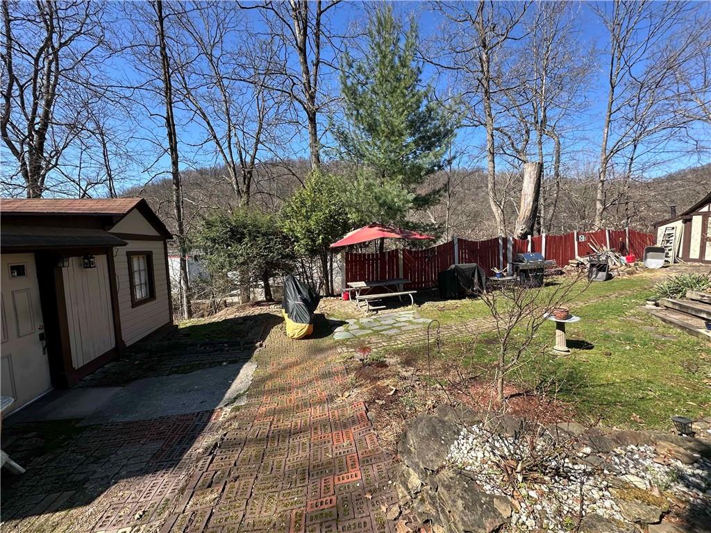 122 Fitzsimmons Road Monroeville, PA 15239 - Photo 46 of 47 cottage