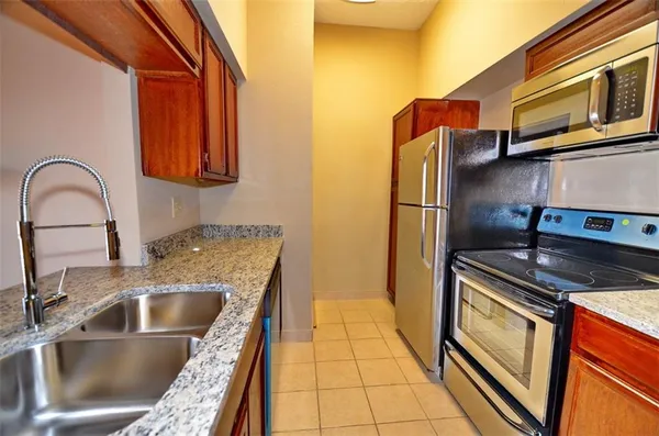 $1,275 | 3701 Cedarplaza Lane, Unit 305, Dallas, TX 75209