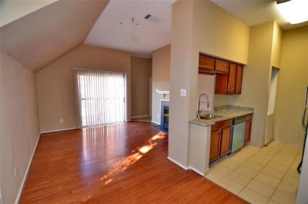 $1,275 | 3701 Cedarplaza Lane, Unit 305, Dallas, TX 75209