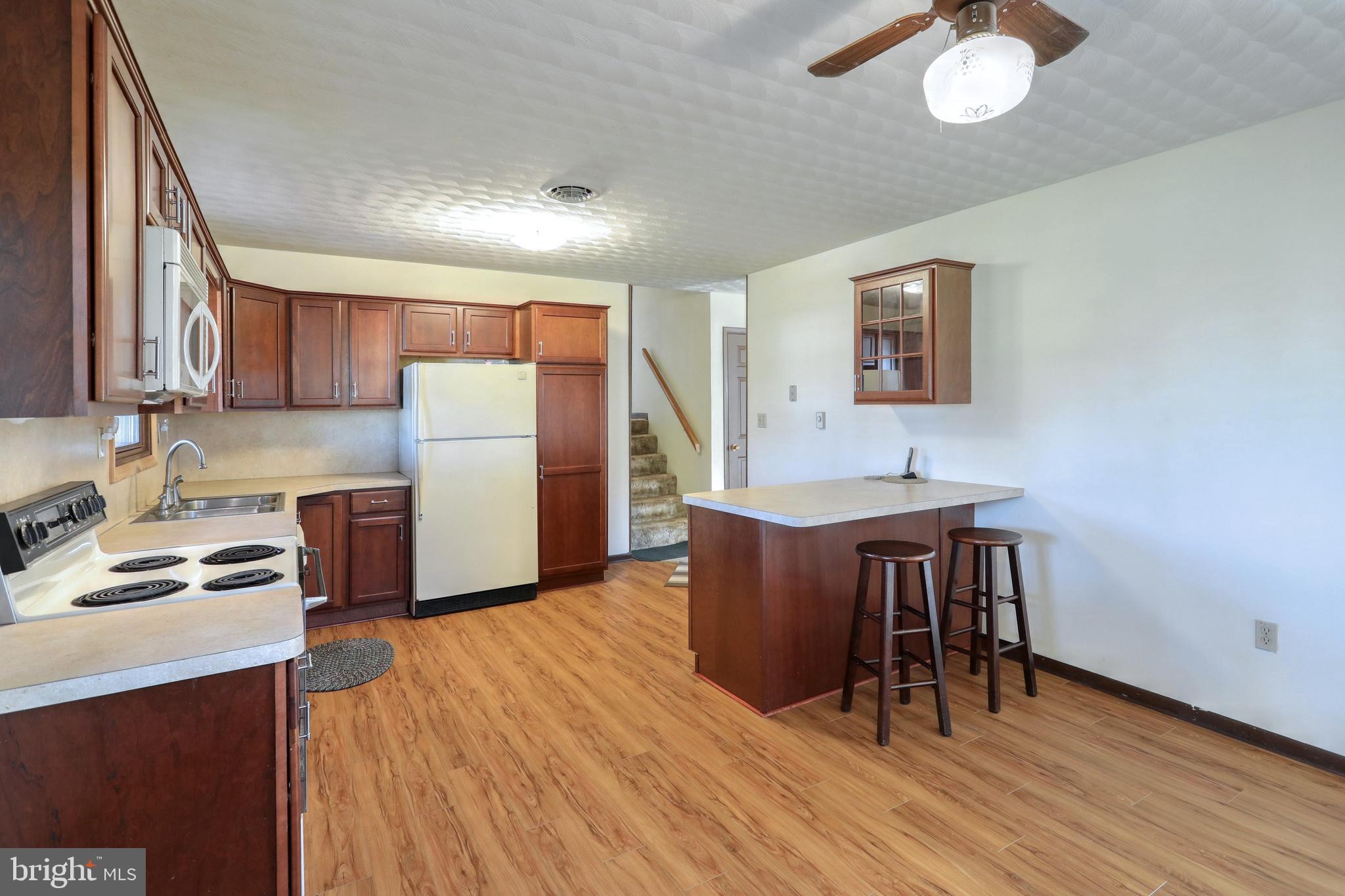 527 Teeter Road Littlestown, PA 17340 - Photo 8 of 54