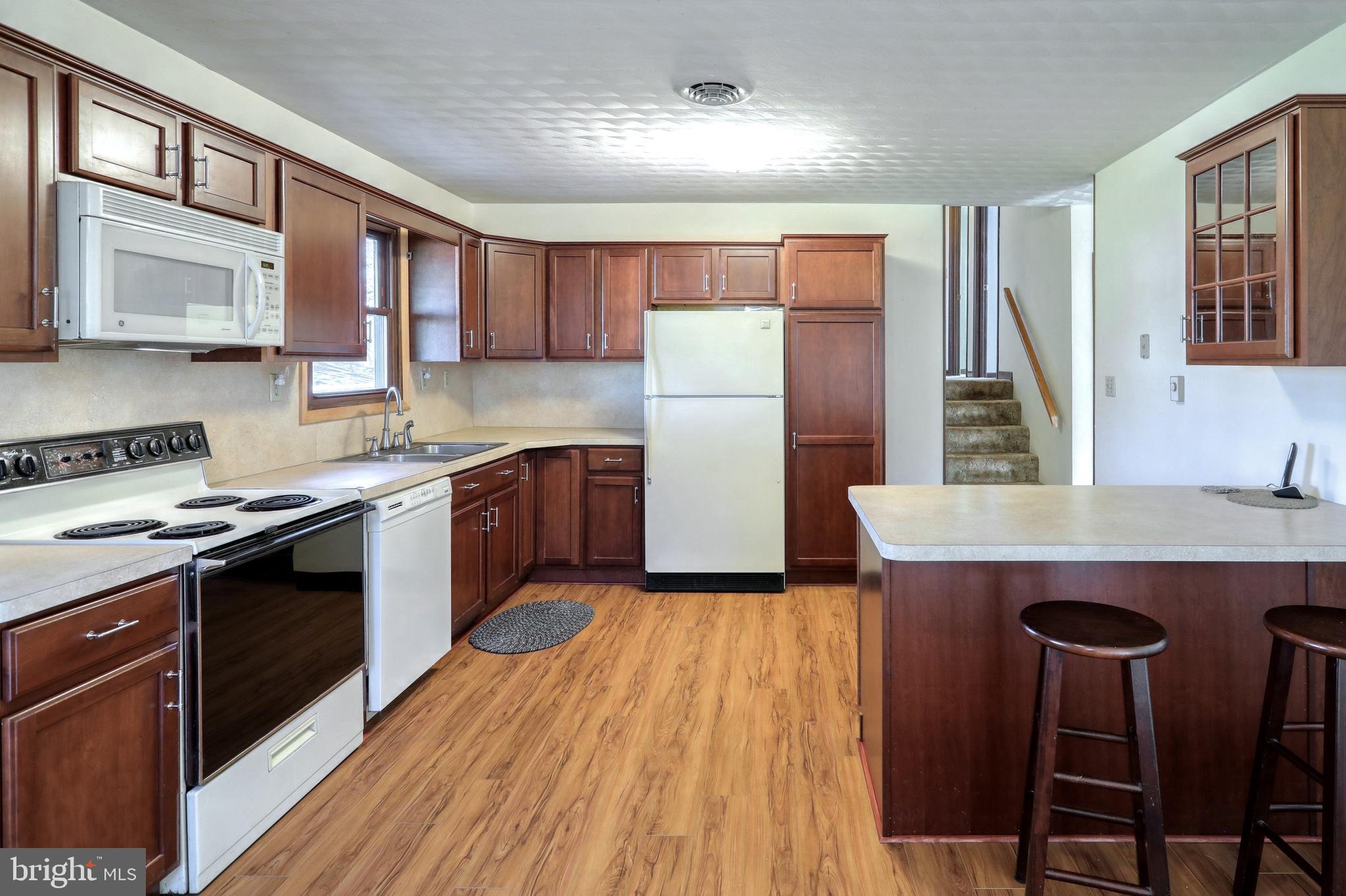 527 Teeter Road Littlestown, PA 17340 - Photo 9 of 54