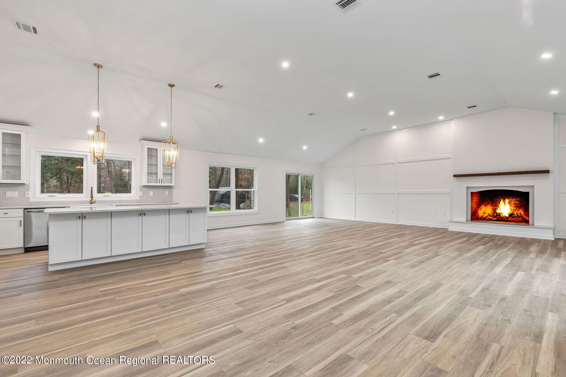140 Pension Road Manalapan, NJ 07726 - Photo 2 of 34 002-1920x1280-photo